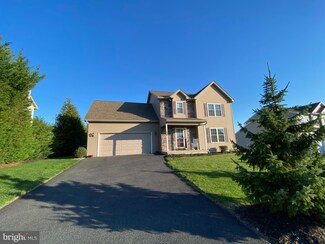 6248 Chatham Glenn Way N, Harrisburg, PA 17111