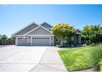 3304 Amherst Way, Eugene, OR 97408