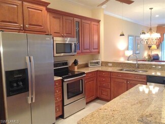 3972 Bishopwood Ct E Unit 204, Naples, FL 34114