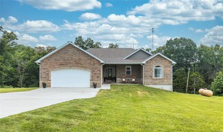 19 Ridgeway Trail, Linn, MO 65051