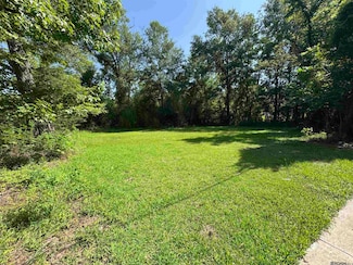 901 E Merry Ave, Hammond, LA 70403