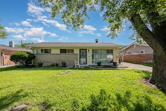 1433 Burnham Ave, Calumet City, IL 60409