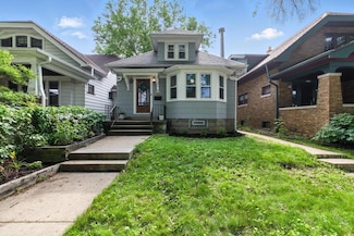 3158 S Pine Ave, Milwaukee, WI 53207