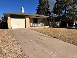 8463 W Arizona Dr, Lakewood, CO 80232