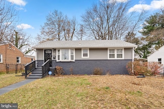 3906 70th Ave, Hyattsville, MD 20784