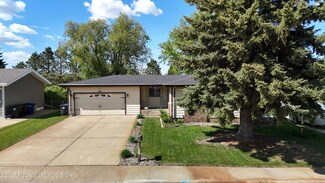 1236 13th St W, Dickinson, ND 58601
