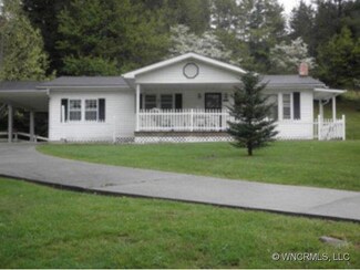 2431 Fork Mountain Rd, Bakersville, NC 28705