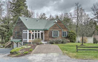 232 Beaver Brook Dr, Stoddard, NH 03464