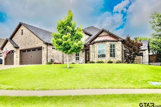 6923 Saint Anthony Dr, Tyler, TX 75703