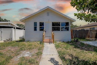 2627 17th Ave N, Saint Petersburg, FL 33713