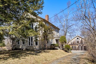 25 Farm Rd, Sherborn, MA 01770