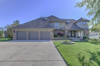 10405 Quail Ct, Munster, IN 46321