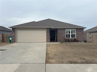 1650 Eveningshade Ln, Centerton, AR 72719