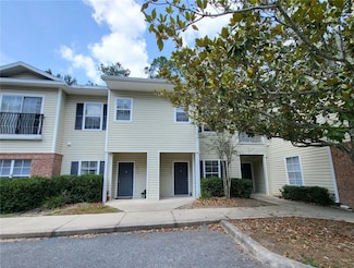 4950 NW 44th Ln Unit 103, Gainesville, FL 32606