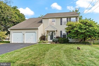 2869 1st St, Norristown, PA 19403