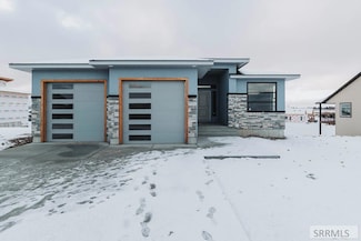 5958 Maggie Dr, Idaho Falls, ID 83402