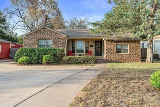 2821 32nd St, Lubbock, TX 79410