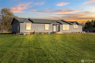 26363 Road U SW, Mattawa, WA 99349