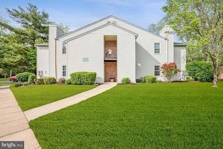 23 Village Ln Unit BUILDING 3 23A, Mount Laurel, NJ 08054