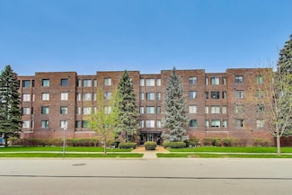 110 S Dunton Ave Unit 3H, Arlington Heights, IL 60005