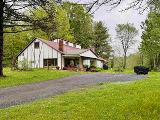 8 Kilburn Ln, Westford, VT 05494