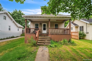 2211 Avon St, Saginaw, MI 48602
