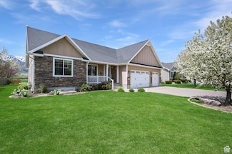 633 N 800 E, Wellsville, UT 84339