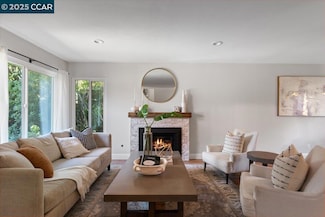 4536 Birch Bark Rd, Concord, CA 94521