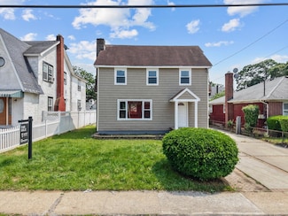 63 W Centennial Ave, Roosevelt, NY 11575