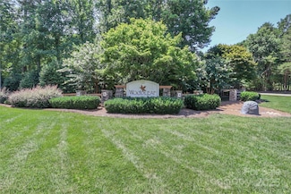 372 Kenway Loop, Mooresville, NC 28117