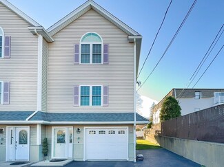 651 Plantation St, Worcester, MA 01605