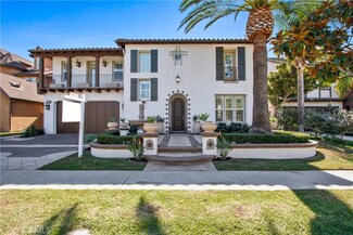 730 W Pepper Tree Ln, Santa Ana, CA 92706