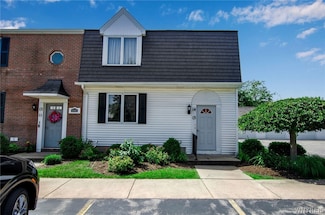 4785 Chestnut Ridge Rd Unit 13, Buffalo, NY 14228