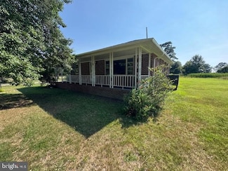 7366 River Rd, Westover, MD 21871