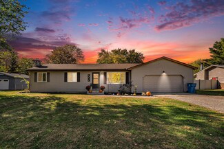 58510 W Greenfield Ct, Three Rivers, MI 49093