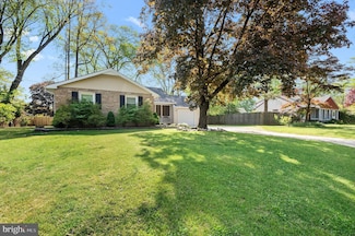 36 Delwood Rd, Cherry Hill, NJ 08002