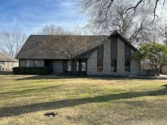 1201 W Sherwood Ln, Broken Arrow, OK 74011