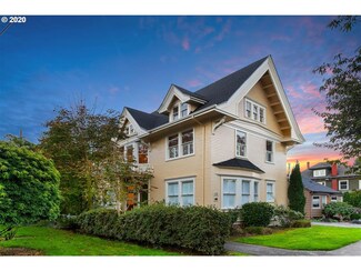 2166 NE Schuyler St Unit 2, Portland, OR 97212