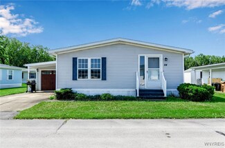 24 Dogwood Dr, Buffalo, NY 14227