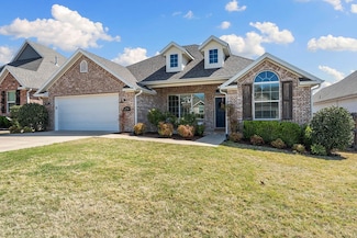 2704 N Grey Squirrel Dr, Fayetteville, AR 72704