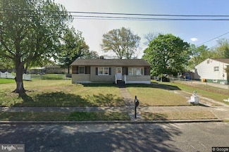 203 8th St, West Deptford, NJ 08086