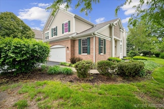 211 Trentt Dr Unit 41, Batavia, IL 60510
