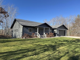 8373 Sutton Rd, Minocqua, WI 54548