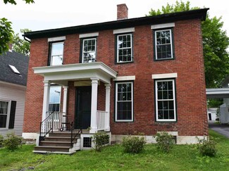 26 Park St, Brandon, VT 05733
