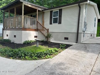 2208 Rifle Range Dr, Knoxville, TN 37918