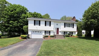 15 Pepka Dr, Webster, MA 01570