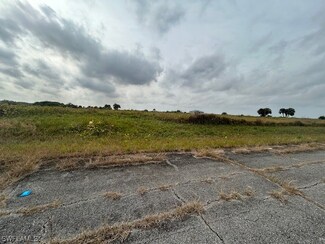 180 Concord Terrace Unit 26, Labelle, FL 33935