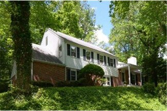 39 N Longpoint Ln, Rose Valley, PA 19063