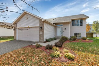 772 Isabella Ave, Clearwater, MN 55320