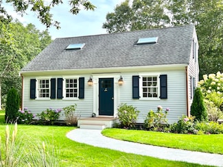 15 Night Heron Rd, Edgartown, MA 02539
